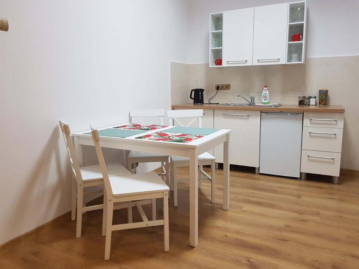 Apartamenty Sienkiewicza10 Łomża Buitenkant foto