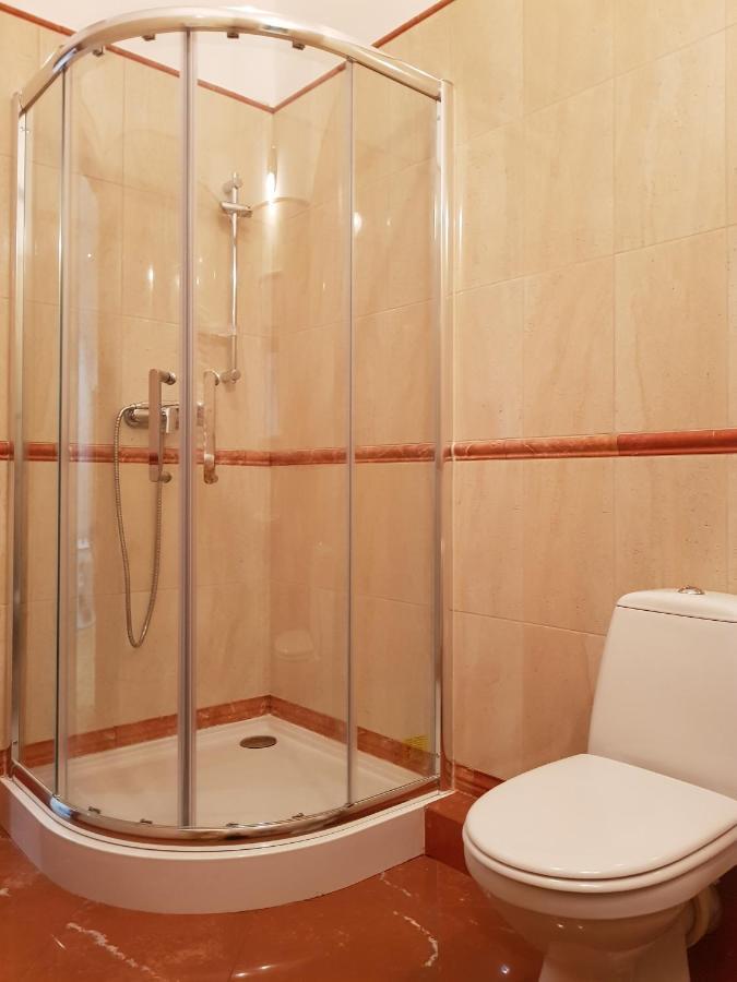 Apartamenty Sienkiewicza10 Łomża Buitenkant foto