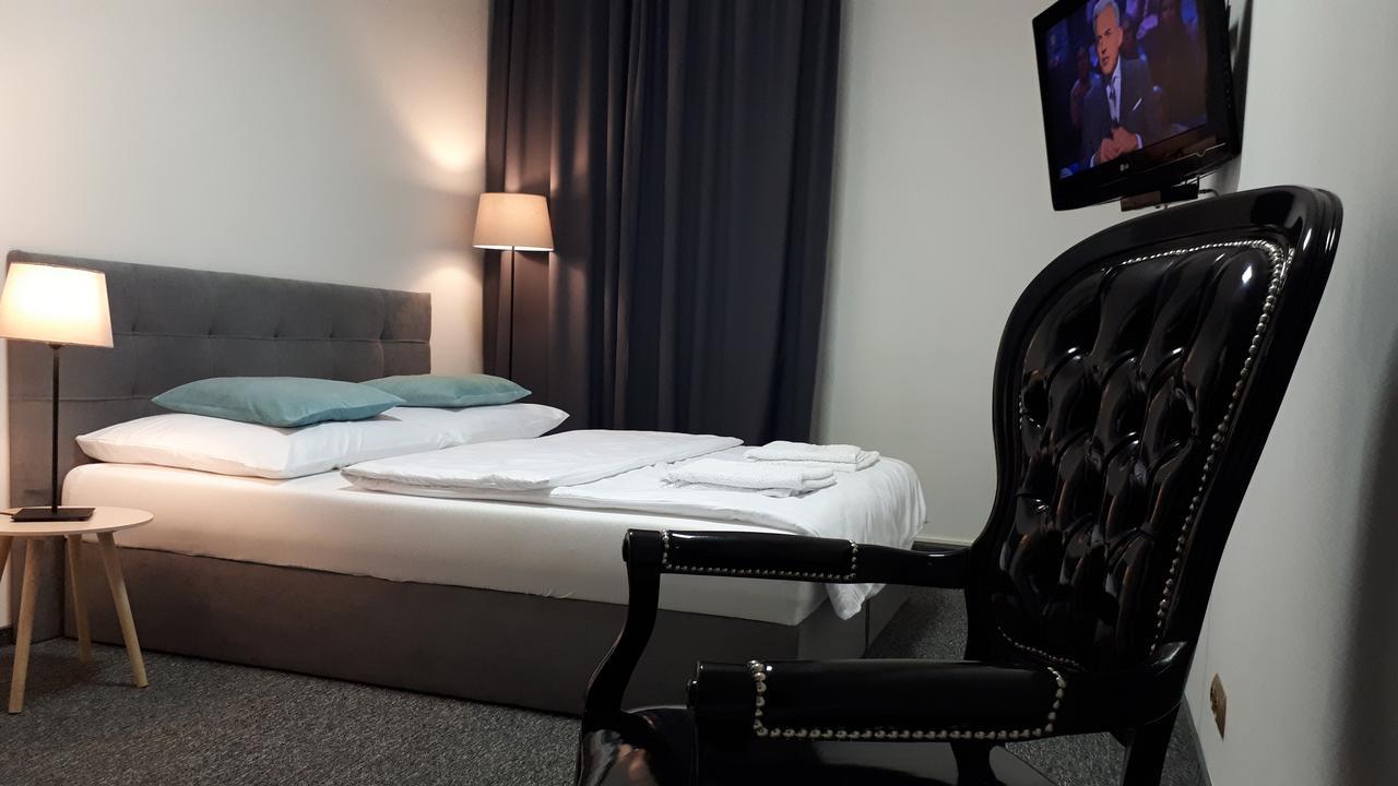 Apartamenty Sienkiewicza10 Łomża Buitenkant foto