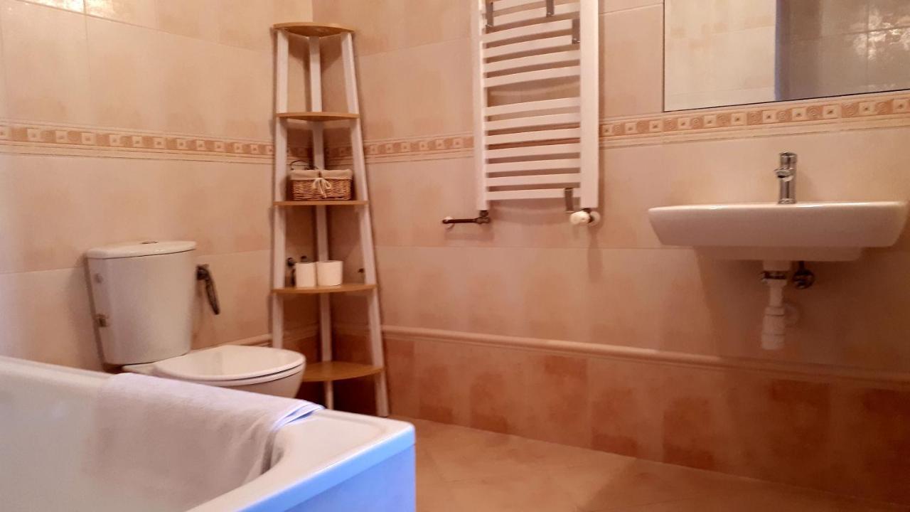 Apartamenty Sienkiewicza10 Łomża Buitenkant foto